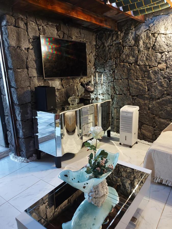 Aloelux Villa ! - Private Villa With Jacuzzi, Cinema ,Massage ,Wonderful View, Art Desing Villa Conil 외부 사진