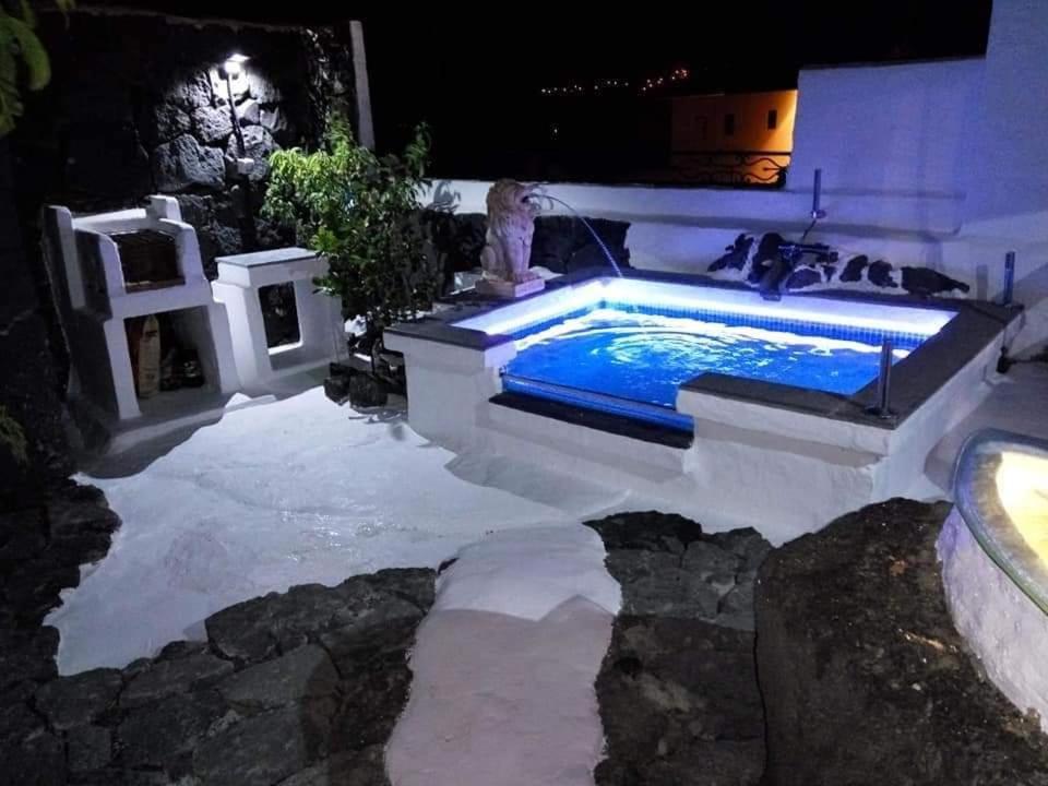 Aloelux Villa ! - Private Villa With Jacuzzi, Cinema ,Massage ,Wonderful View, Art Desing Villa Conil 외부 사진