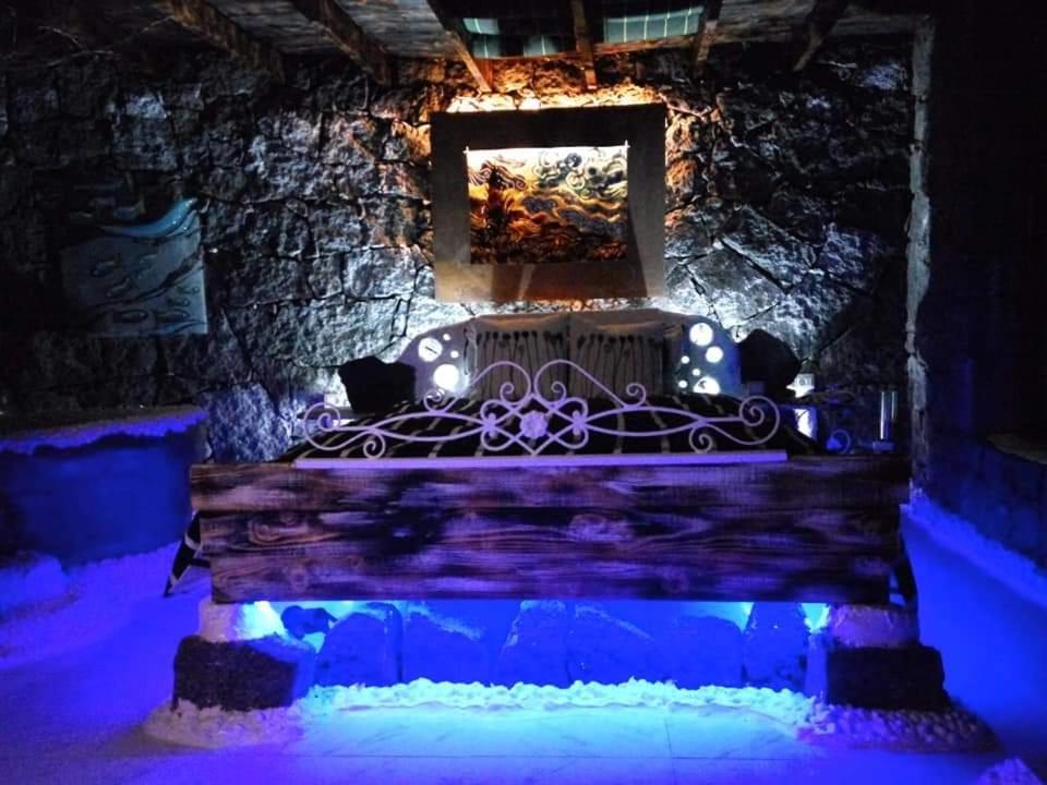 Aloelux Villa ! - Private Villa With Jacuzzi, Cinema ,Massage ,Wonderful View, Art Desing Villa Conil 외부 사진